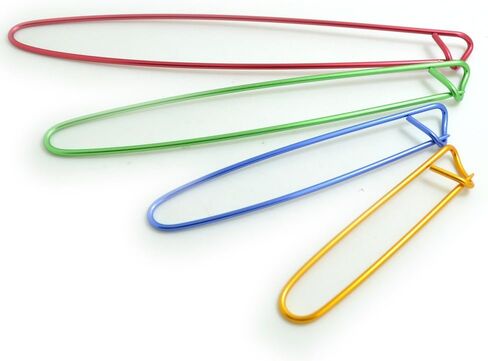 برونا غراند 10 قطع من حامل الغزل الملون من الالومنيوم مع خطافات كروشيه مع 20 قطعة من علامات الخياطة in Kuwait