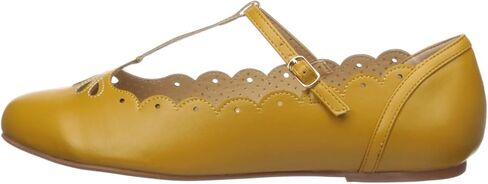 Bettie Page Women's Pinup, Retro, Vintage Flat Sandal in Kuwait