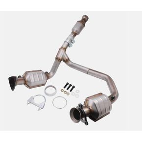 For 2014-2018 Chevrolet Silverado 1500 5.3L/4.3L /4.8L catalytic converter (EPA Compliant) OBD-II Approved