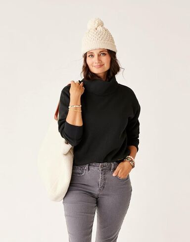 Carve Designs Women's Lennox Fleece Top in Saudi Arabia