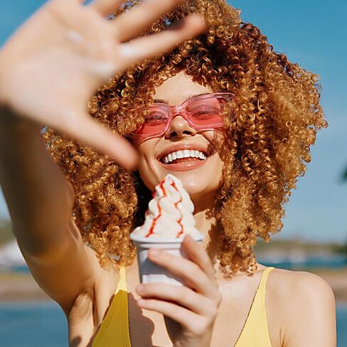 Pibupibu Wholesale 40 Pairs 90s Retro Rectangle Sunglasses Bulk Adults Unisex, Fun Colorful Y2k Glasses Party Favors in Kuwait