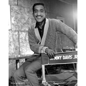 Sammy Davis Jr على Photo Photo Chair Chair (8 × 10)