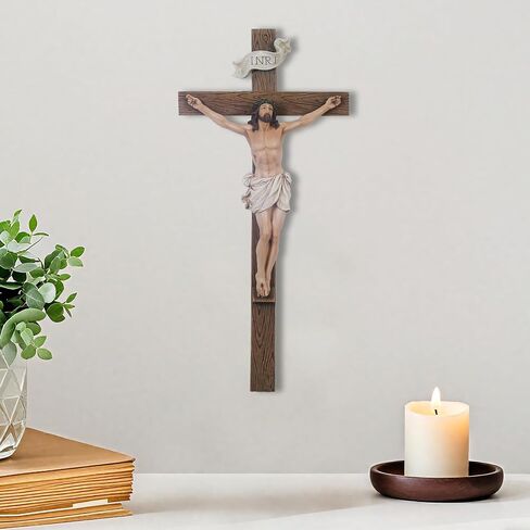 Grace4joy Wall Crucifix ، يسوع صليب للديكور المنزلي الكاثوليكي ، الصليب المطلي باليد معلقة عبر الهدايا الدينية Housewarming مجموعة عصر النهضة in Kuwait