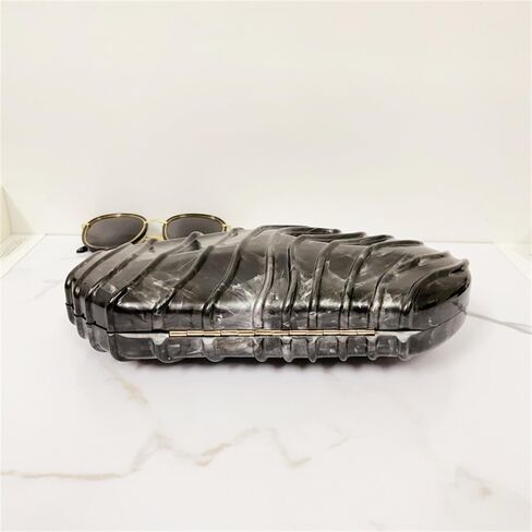 Women Shell Shape Acrylic Evening Clutch Purse Unique Stripe Marble Handbag for Party Cocktail Wedding in Saudi Arabia