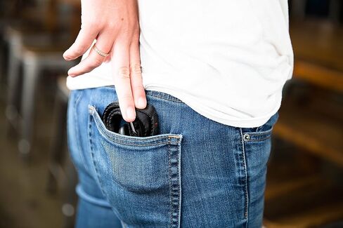 ذروة تصميم المقود حزام الكاميرا ذئب (L-CY-3) in Kuwait