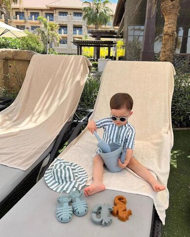 Girls One Piece Swimsuit Zipper Long Sleeve Rash Guard Green Striped Sunsuit Seersucker Bathing Suit with Ruffle Butt in Saudi Arabia