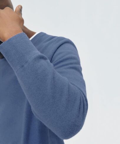 Original Cashmere V-Neck Sweater Men's in Saudi Arabia