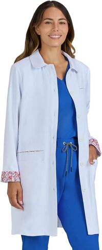 Koi Essentials Fusion Women's Pearlescent Button-Front 4-Pocket 34.5 "Lab Coat in Saudi Arabia