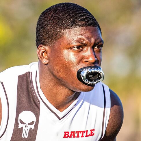 Battle Sports 3D Apex Predator Oxygen Football Mouthguard - with a Convertible Strap, Superior Airflow & Better Performance, Works with Braces (Blue/Green) in Saudi Arabia