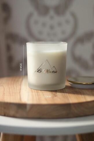 شمعة - 8 أوقية - معطرة خفيفة - روزماري - هدية فاخرة. لحظات خاصة. حرق 30-50 ساعة in Saudi Arabia