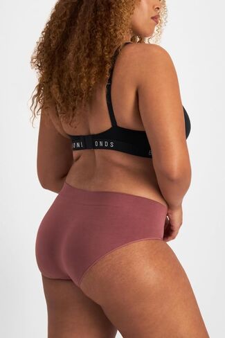 Bonds Seamless Invisi Brief Underwear in Cotton-Rich Blend for Women, 3-Pack in Saudi Arabia