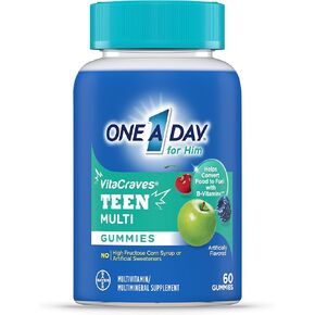 واحد في يوم واحد في Teen Boy's Essentials Multivitamin Gummies ، فيتامينات الصبي في سن المراهقة مع فيتامين C ، فيتامين (د) ، صحة العظام ، صحة المناعة ، نكهة التوت الطبيعية ، 120 غمومة