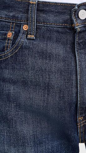 Levi's Men's 555 Relaxed Straight in Saudi Arabia