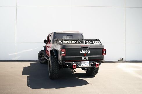 DV8 Offroad Elite Series D-Ring Shackles | Pair | 8 Ton Working Load Limit | (4) ⅛" & (4) 3/16" Isolators Included | 1&1/16" Thick Forged Steel D-Ring (Red) in Saudi Arabia