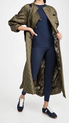 Beyond Yoga Women's Featherweight Classic Crew Pullover in Kuwait