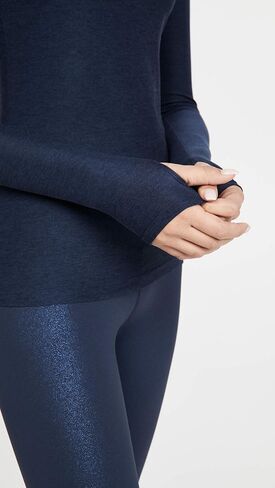 Beyond Yoga Women's Featherweight Classic Crew Pullover in Kuwait