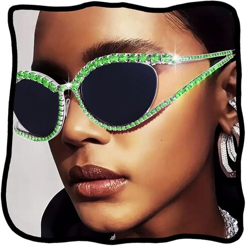 نظارات شمسية Wooee Bling للنساء نظارات شمسية على شكل عين القطة ونظارات حجر الراين كبيرة الحجم ونظارات شمسية كريستالية ماسية عتيقة in Kuwait