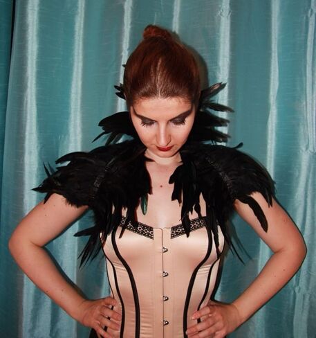 L'VOW Gothic Real Natural Feather Shrug Shawl Shoulder Wrap Cape Victorian Collar in Saudi Arabia
