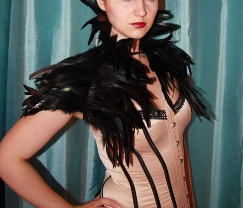 L'VOW Gothic Real Natural Feather Shrug Shawl Shoulder Wrap Cape Victorian Collar in Saudi Arabia