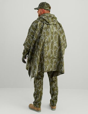 Nomad Men Poncho Plackplable Camo Rain Poncho ، Mossy Oak Bottomland ، حجم واحد in Kuwait