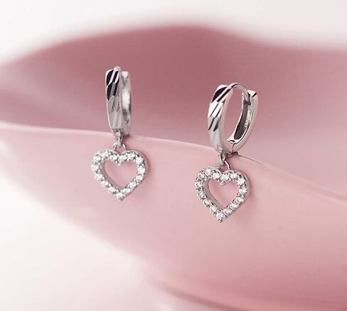 SLUYNZ Solid 925 Sterling Silver Small CZ Heart Earrings Hoop for Women Teens Sweet Love Heart Hoop Earrings Huggie in Saudi Arabia