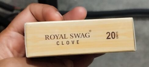 ROYAL SWAG Ayurvedic & Herbal Long Filtered Bidi Smoke (Pack of 20 X 20 Bidi Sticks Per Pack) Stop Nicotine Craving Tobacco Free Dhoompan Helps in Quit Smoking (400 Sticks) in Saudi Arabia