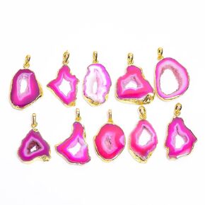 Quartz Handmade Pendant Necklaces in Gold Plated Bohemian Birthstone Pendant Attachment with Chain, Trendy Simple Jewelry Gift for Girls & Women (Green)