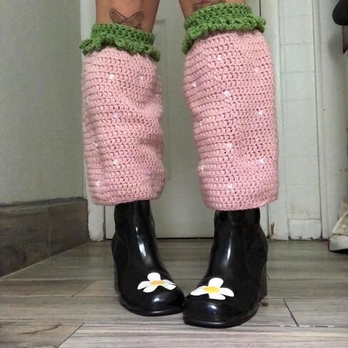 Women Strawberry Leg Warmers Cute Crotchet Knitted Leg Warmers Aesthetic Boot Cuffs Y2K Accessories in Saudi Arabia