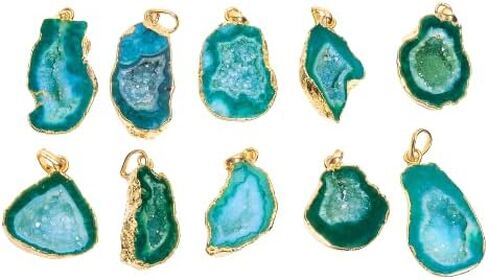 Quartz Handmade Pendant Necklaces in Gold Plated Bohemian Birthstone Pendant Attachment with Chain, Trendy Simple Jewelry Gift for Girls & Women (Green) in Saudi Arabia