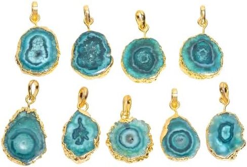 Quartz Handmade Pendant Necklaces in Gold Plated Bohemian Birthstone Pendant Attachment with Chain, Trendy Simple Jewelry Gift for Girls & Women (Green) in Saudi Arabia