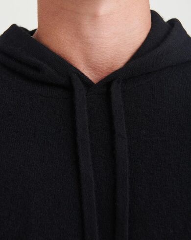 Men's The Off-Duty Cashmere Hoodie in Saudi Arabia