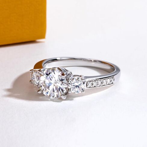 خواتم المشاركة Moissanite 1.4-2.2.2CTTW D Color VVS1 Clarity Round Brilliant Cut 925 Sterling Silver 3 Stones Anniversary Promise Rings للنساء مع شهادة in Kuwait