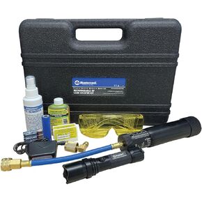 Mastercool 53451-110 قابلة لإعادة الشحن مجموعة الكشف عن تسرب الأشعة فوق البنفسجية-تشمل مصباح الأشعة فوق البنفسجية عالية الكثافة ، حاقن صبغ قابل لإعادة التعبئة ، صبغة عالمية ، نظارات وملحقات-A/C ، الزيت ، محلول تسرب التبريد