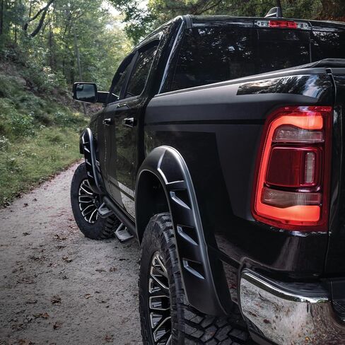 Husky Liners DRT Style Fender Flares | Fits 2017-2022 Ford F-250, F-350 Super Duty | Fender, 4-pc Black - 2802951 in Saudi Arabia