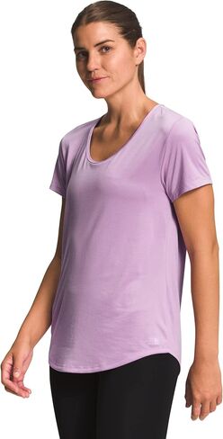 تيشيرت نسائي من THE NORTH FACE Elevation Life، كريم لايم Sz M in Saudi Arabia