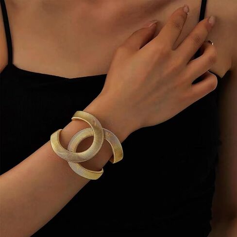 أساور الكفة المكتنزة للنساء على نطاق واسع من الذهب/الأصفاد الفضية bangle متراخ in Saudi Arabia