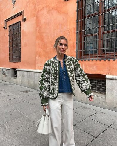 Women's Quilted Lightweight Jackets Floral Print Barn Jacket Open Front Puffer Coat Outwear in Saudi Arabia