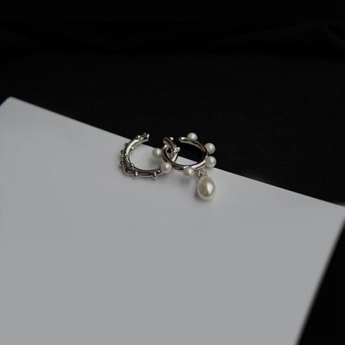 Dainty Ear Cuffs Earrings Non Pierced Sparkling Rhinestones Cartilage Climber Ear Wrap Earrings Clip on Earrings Minimalist Cuff Fake Earrings Trendy Jewelry for Women in Kuwait