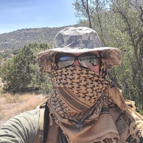 Scarf Military Shemagh Arab Tactical Desert Keffiyeh Windproof Wrap Muslim Hijab with Tassel 43x43 inch in Saudi Arabia