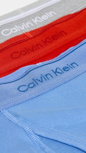 Calvin Klein underwear Men's Cotton Classics 3-Pack Trunks in Saudi Arabia