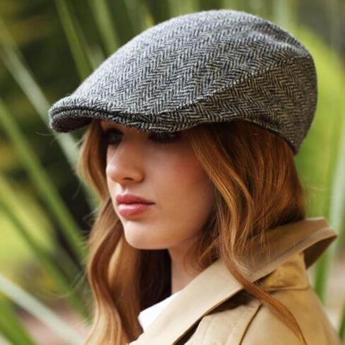 Hanna Hats Cap التقليدية للأيرلندية الصوف ، ساتان تصطف ، صنع في أيرلندا in Kuwait