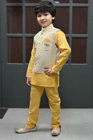 Boys Sequinned Mandarin Collar Straight Kurta With Trousers With Waistcoat in Saudi Arabia