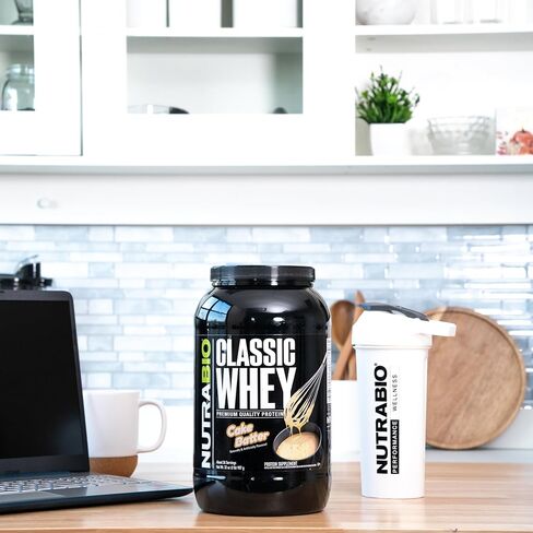 مسحوق بروتين مصل الحليب الكلاسيكي من نوترابيو - 25 جم بروتين لكل مغرفة - مجموعة كاملة من الأحماض الأمينية - بدون مواد مالئة أو ألوان صناعية أو مواد حافظة - (فطيرة كريم الموز، 2 رطل) in Kuwait