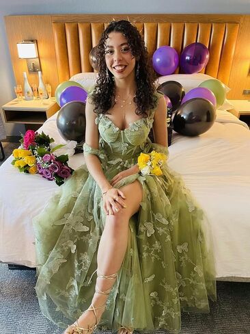 3D Butterfly Tulle Prom Dresses for Women 2025 Long Lace Applique Ball Gown Formal Evening Party Gown with Slit in Saudi Arabia