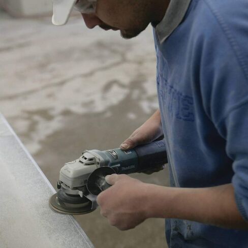 Makita 9564CV 4-1/2-Inch Angle Grinder in Saudi Arabia