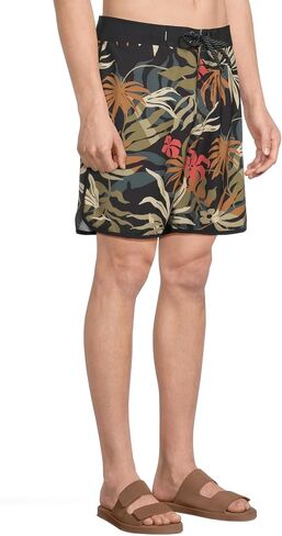 Quiksilver Men's Surfsilk Scallop 19 Boardshorts in Saudi Arabia