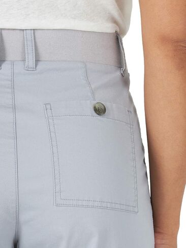 Lee Women's Flex-to-go 9" Cargo Bermuda Short in Saudi Arabia