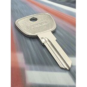 مفتاح فارغ لـ BMW E30. E28. E24 و E23 و M3 و M5 و M6 UNCUT BMW3 / X144