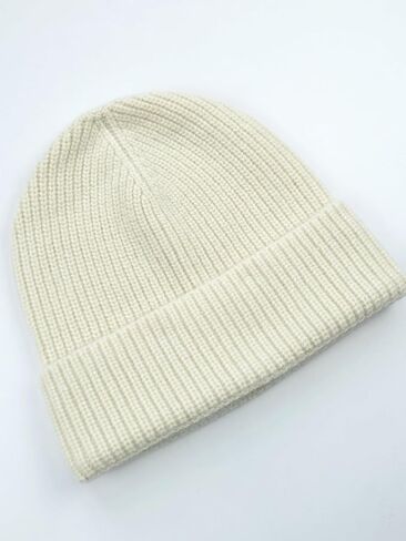 100% Merino Wool Ribbed Knit Beanie Cap, Warm Winter Hat, Unisex for Men and Women in Saudi Arabia