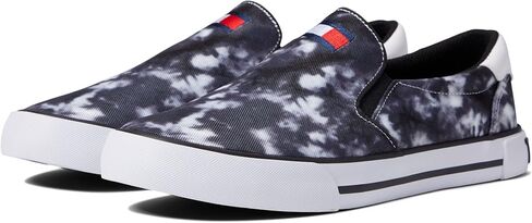 Tommy Hilfiger Men's ROAKLYN Sneaker, Red, 7.5 in Saudi Arabia